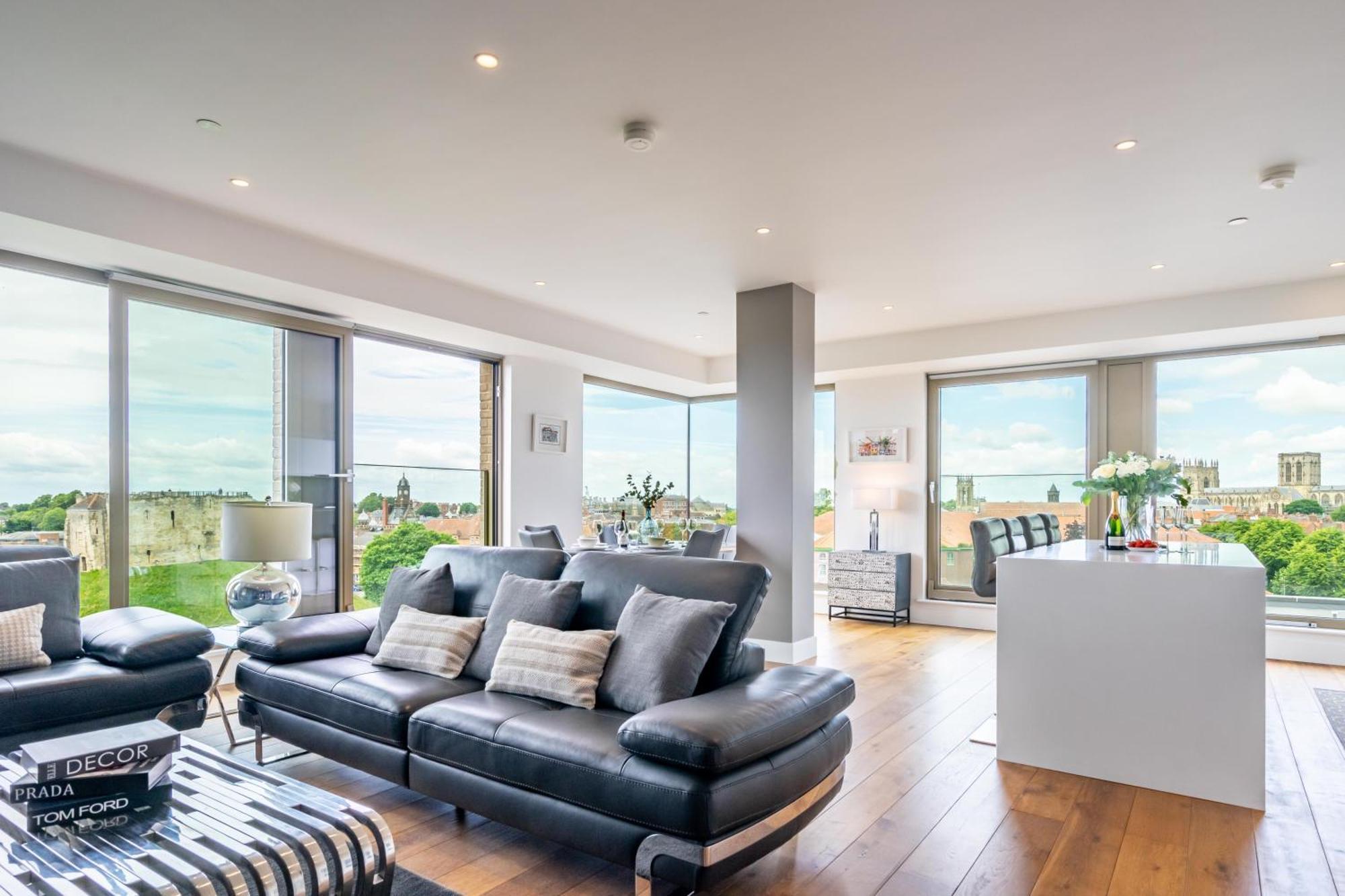 Minster View Penthouse At Ryedale House Apartment York Exterior photo