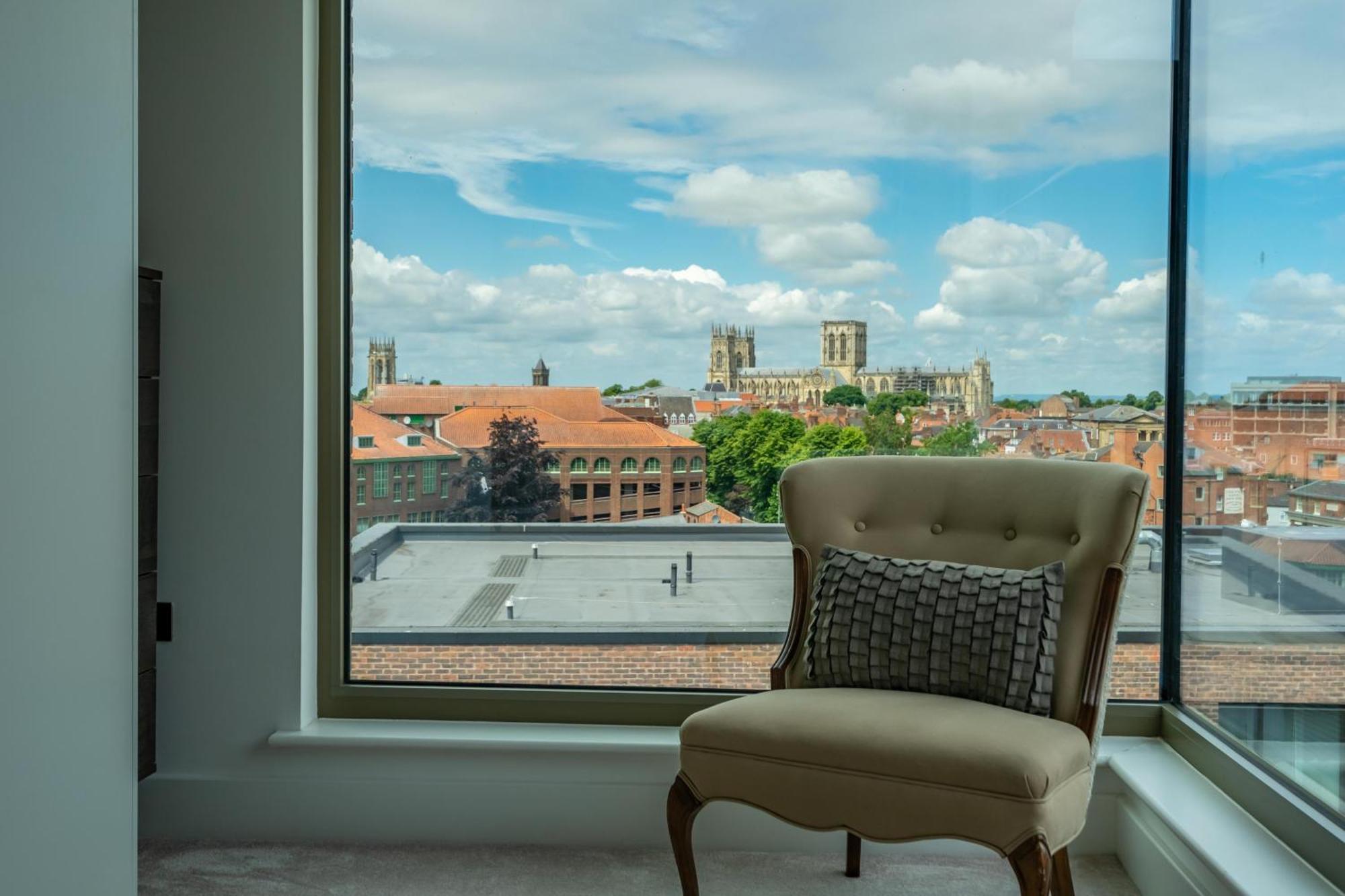 Minster View Penthouse At Ryedale House Apartment York Exterior photo